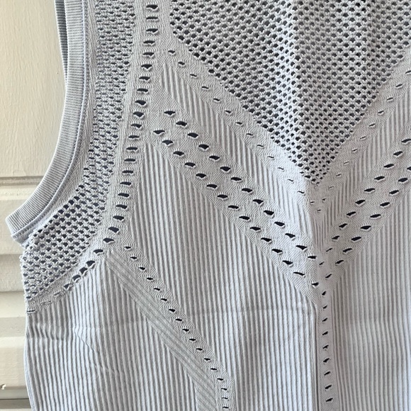 Athleta Oxygen Tank Size XS - Picture 4 of 7